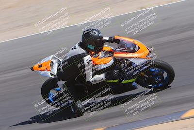 media/Oct-01-2023-SoCal Trackdays (Sun) [[4c570cc352]]/Turn 10 Inside (1250pm)/